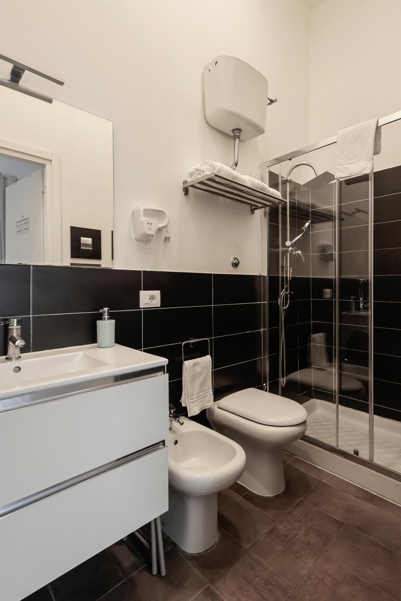 Boutique Toledo Hotel Napoli Ngoại thất bức ảnh